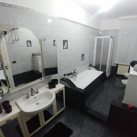 Greco: Moderno Di 150mq Apartment Paravati