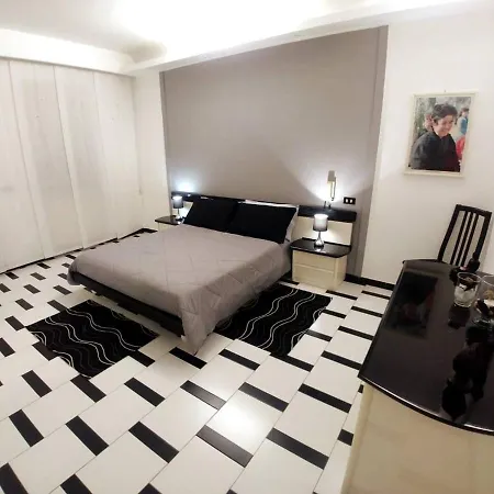 Greco: Moderno Di 150mq Apartment